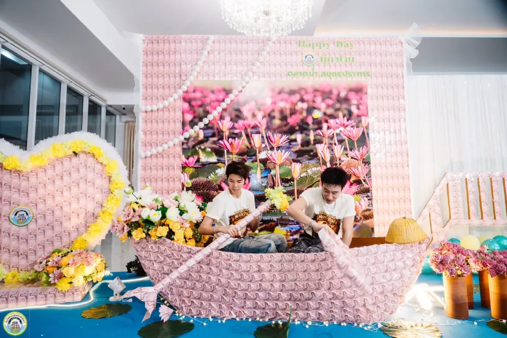 ฟินทั้งงาน “นุ๊ก-ปาย” จัดเต็มความสนุก คอนเสิร์ต Happy Day