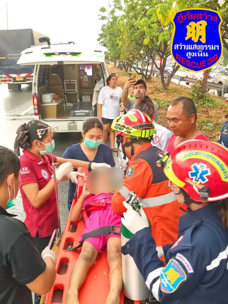 เปิดอาการล่าสุด หนูน้อย 5 ขวบรอดปาฏิหาริย์ รถชนต้นไม้พ่อแม่ดับ