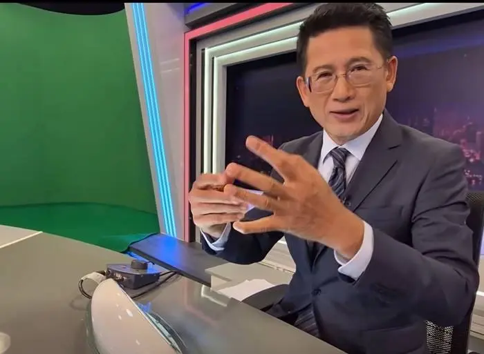 ไม่ธรรมดา “กิตติ สิงหาปัด” เผยความลับบนโต๊ะอ่านข่าว มีใช้คนเดียวในไทย