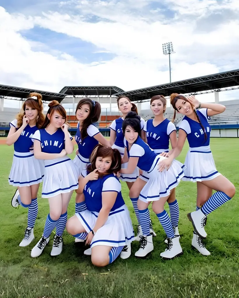 ตัวแม่ยังสวยสับไม่เปลี่ยน ส่องภาพล่าสุด "สโมสรชิมิ" ผ่านไป 14 ปี