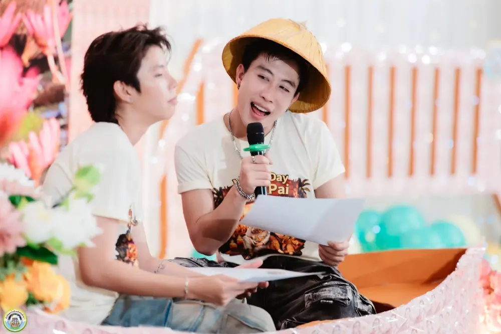 ฟินทั้งงาน “นุ๊ก-ปาย” จัดเต็มความสนุก คอนเสิร์ต Happy Day