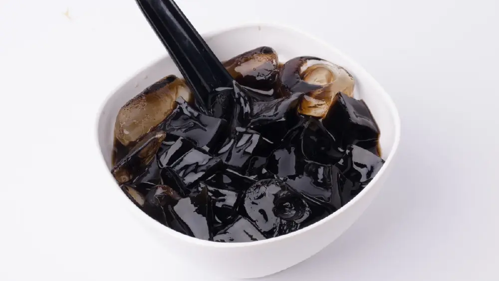 กินมาตั้งนานเพิ่งรู้! เฉาก๊วย แท้จริงคือสมุนไพร ไม่ใช่เจลลี่