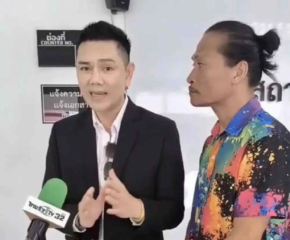 ไม่ไปต่อ "ทนายอั๋น" ขอถอยห่าง "สายเชีย" ย้ำยึดศักดิ์ศรีวิชาชีพ