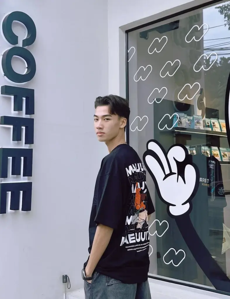 หดหู่ หนุ่มวิศวะปี 4 ฟ้าผ่าดับคู่พร้อมป้า สลดกลางไร่มัน