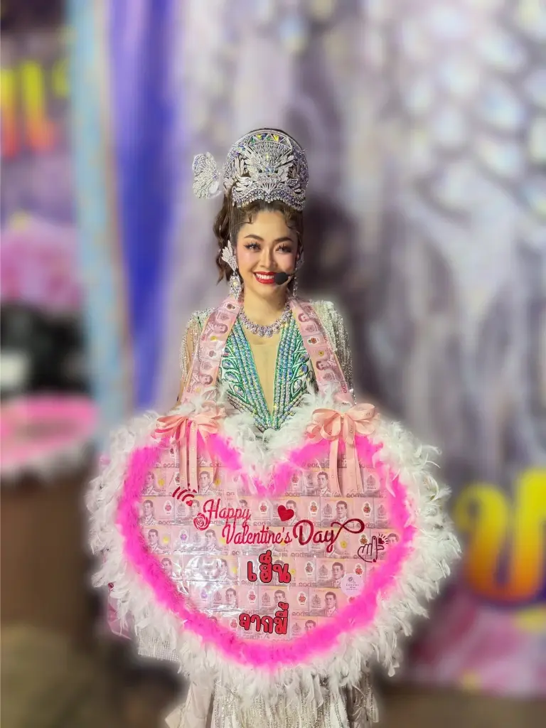 "น้ำเพชร" งงหนัก ภาษีไม่ขาด พ.ร.บ. ครบ ยังโดนใบสั่งปรับ 500 บาท
