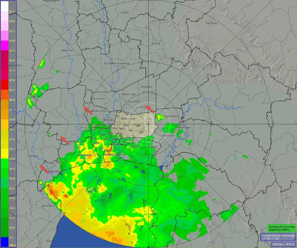 กทม. อ่วม! เช็กด่วน ฝนถล่ม หนักหลายเขตระวัง น้ำท่วม ขัง