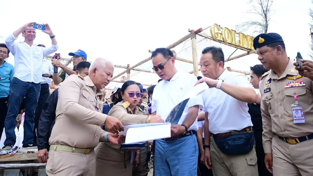 ลุยหาดบางเทา อนุทินลั่นกลางภูเก็ต ใครรังแกคนไทย เจอของจริง