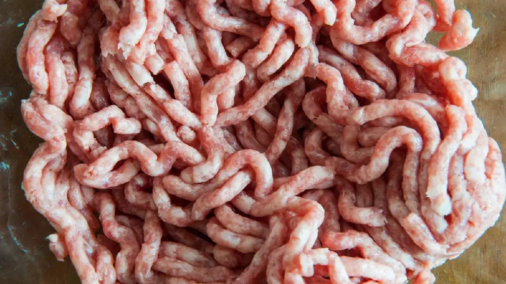 ไขข้อข้องใจ "หมูบด-หมูสับ" ต้องล้างน้ำก่อนทำอาหารไหม?