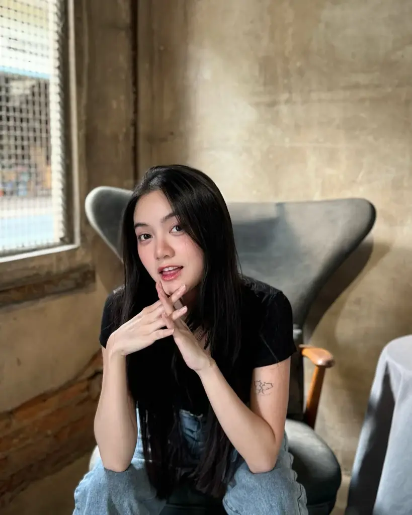 เปิดวาร์ป นักแสดงสิ่งเล็กๆ ที่เรียกว่ารัก ปัจจุบันสวยสะกดตา