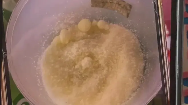 รู้แล้วสาเหตุ ลูกค้าร้านก๋วยเตี๋ยวมรณะ ปัสสาวะสีเขียวเข้ม