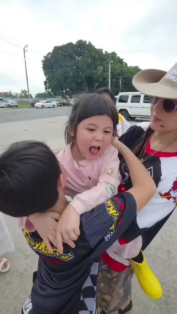 ไม่คิดว่าจะมาสายนี้  "ลูกชายชมพู่ อารยา" เผยโฉมลุคล่าสุด