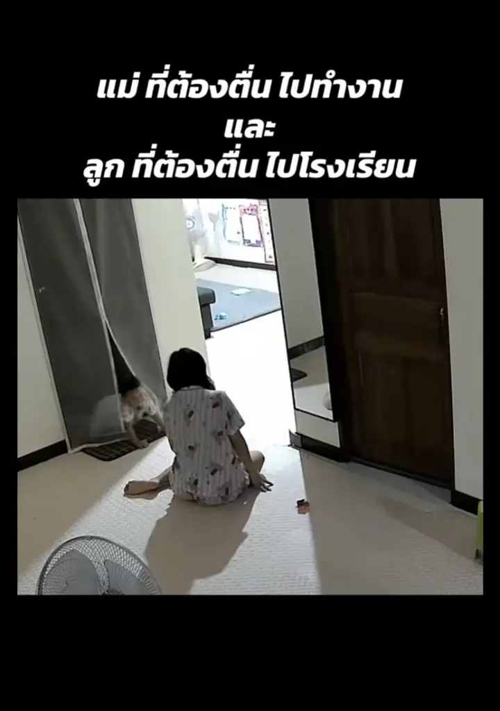 เกิดอะไรขึ้น?  แม่ลูกคลานพ้นประตูห้อง ไม่ทันข้ามนาทีทำสิ่งนี้