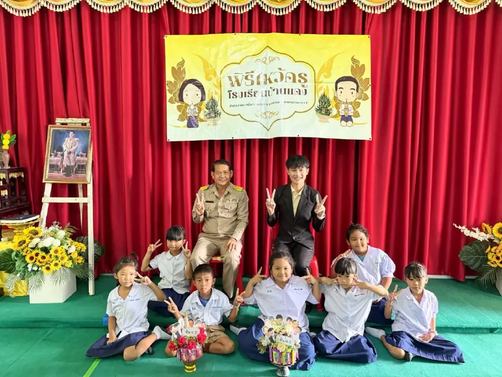 เมื่อครูบอกให้ช่วยทำพาน แต่ผลลัพธ์ที่ได้ทำชาวเน็ตขำกลิ้ง 