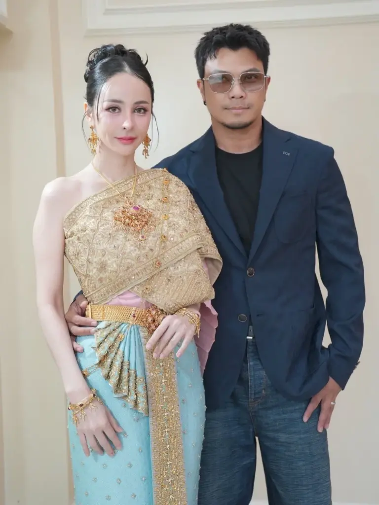 "หนุ่ม กะลา" เผยภาพล่าสุดควง จ๊ะโอ๋ ร่วมงานทำบุญบ้านคุณแม่