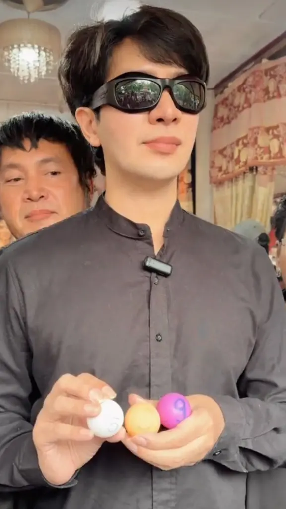 ฮือฮาเลข เพชร พุ่มพวง ลูกชายพุ่มพวง ดวงจันทร์ ล้วงไหงานรำลึก 34 ปี 