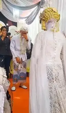 เจ้าบ่าวถึงกับเป็นลมกลางพิธี หลังเห็นหน้าเจ้าสาวครั้งแรก