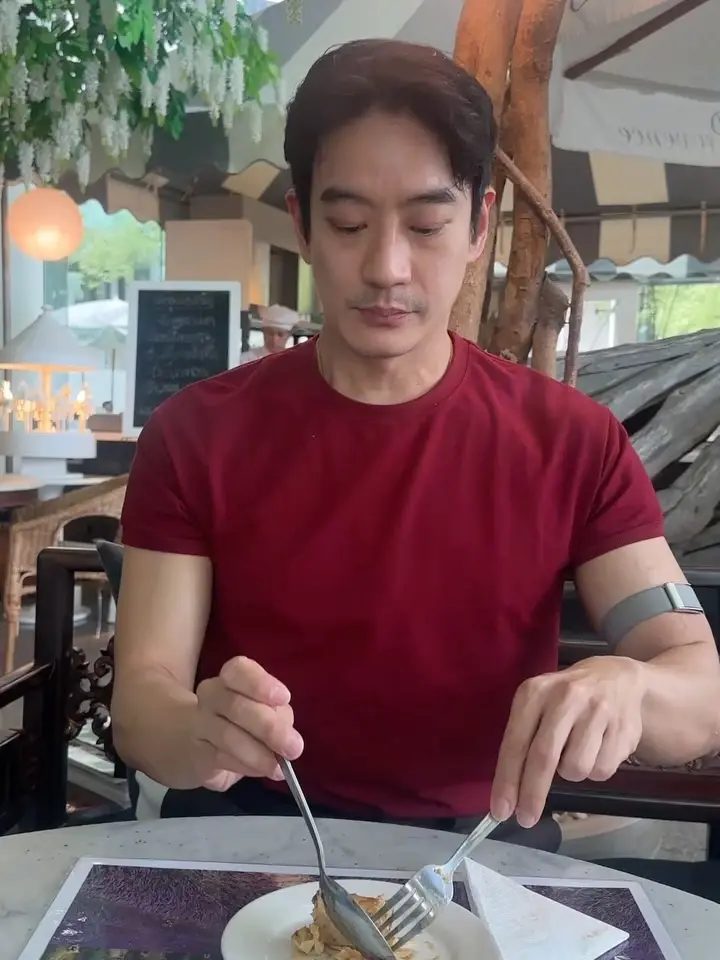 แต่งงานสิบปีไม่มีเบื่อ "โอปอลล์" เผยสตอรี่โต๊ะอาหารคู่สามี