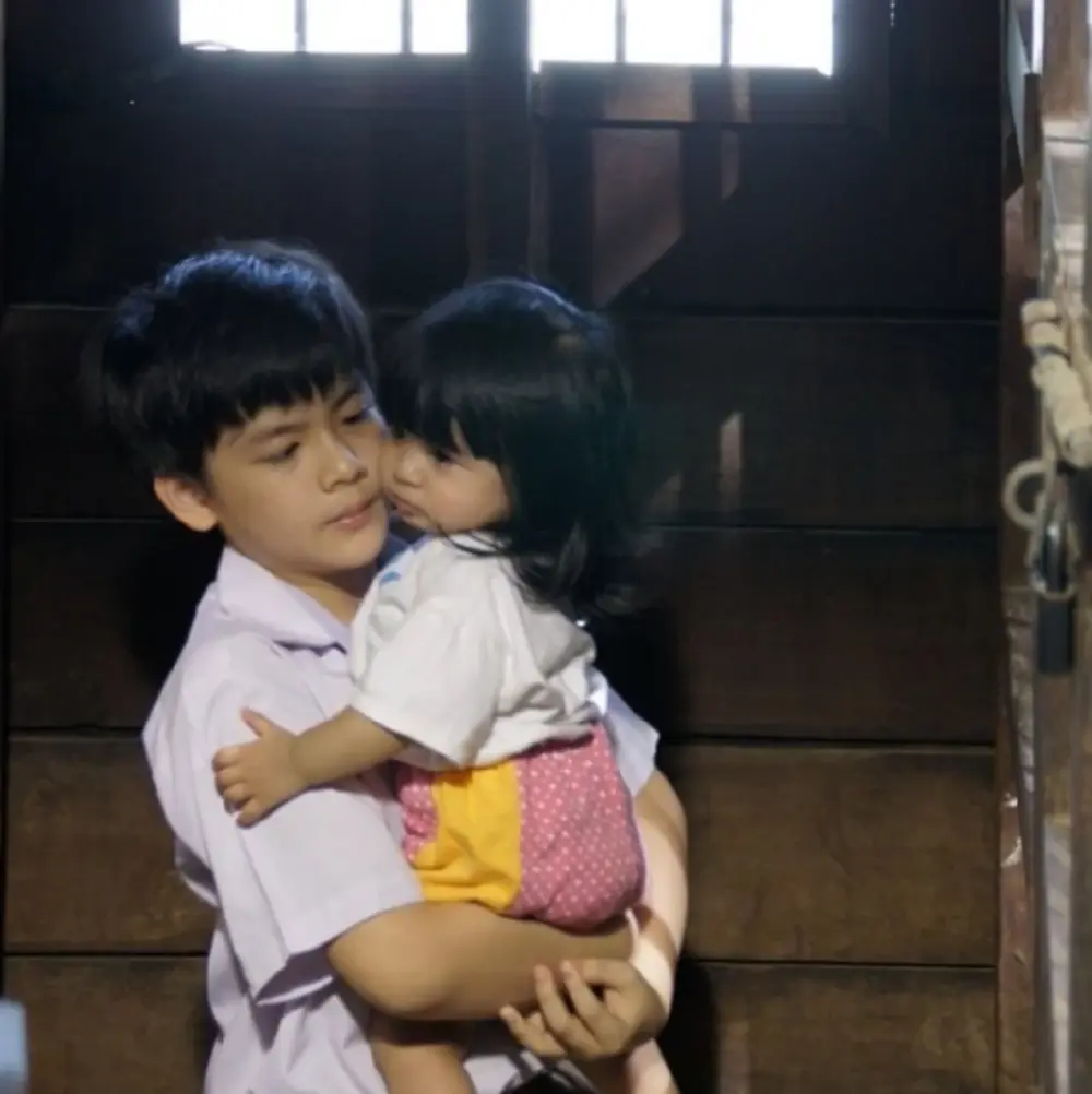 วันเฉลิม-น้องอ้อย  จากละครทองเนื้อเก้า  มาเจอกันในรอบหลายปี  