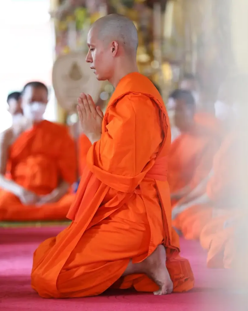"อัค อัครัฐ" ย้อนเล่านาทีอุปสมบท ตั้งจิตภาวนาน้อมถวายพระราชกุศล