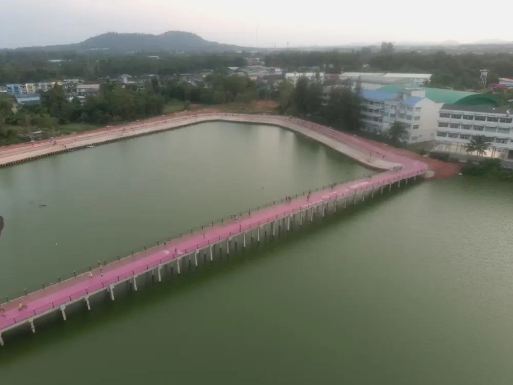 กรมโยธาธิการและผังเมือง ยกระดับ พรุคลองควาย จากพื้นที่รับน้ำ สู่แลนด์มาร์กแห่งใหม่ของสุราษฎร์ธานี