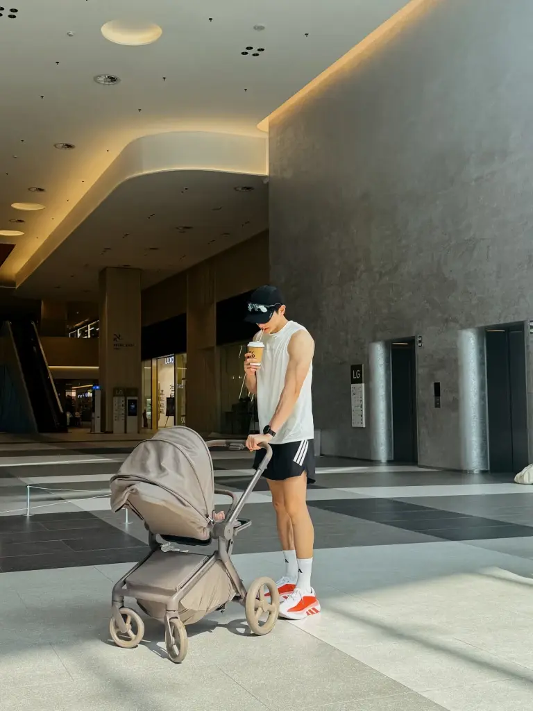 "เจมส์ จิรายุ" อัปเดตชีวิตคุณพ่อมือใหม่  อยากอยู่กับลูกไปนานๆ