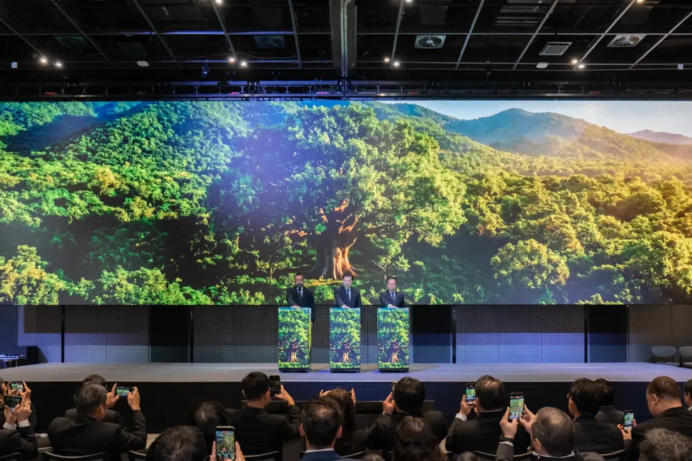 ซีพี เปิดโมเดล "Reforest Tokenization" นำร่องกับมูลนิธิแม่ฟ้าหลวง ยกระดับทุนธรรมชาติไทยสู่เศรษฐกิจแห่งอนาคต