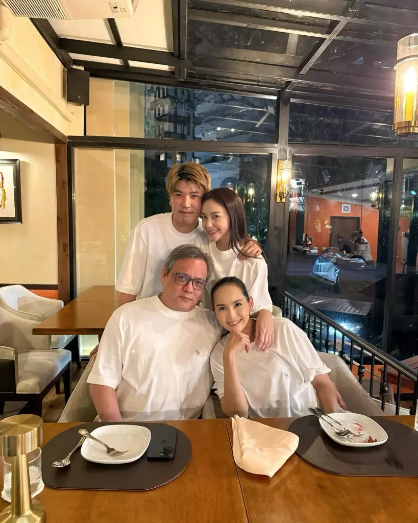 เกือบ 3 ทศวรรษ  "ขวัญฤดี" โพสต์ภาพคู่ "ปู อนุวัฒน์" ฉลองครบรอบ 28 ปี