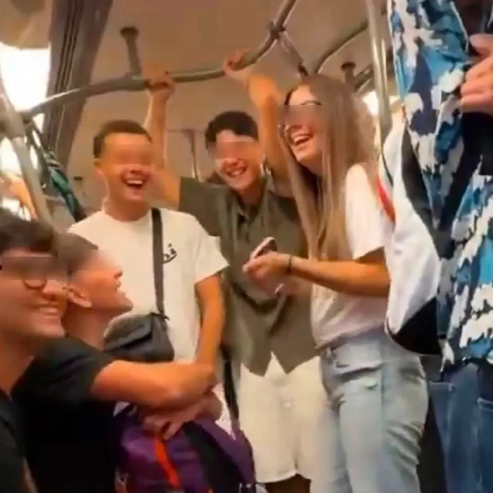 บ.ทัวร์อิตาลี แจงดราม่าร้อน วัยรุ่นเสียงดังด่าหยาบ-ชูนิ้วกลาง