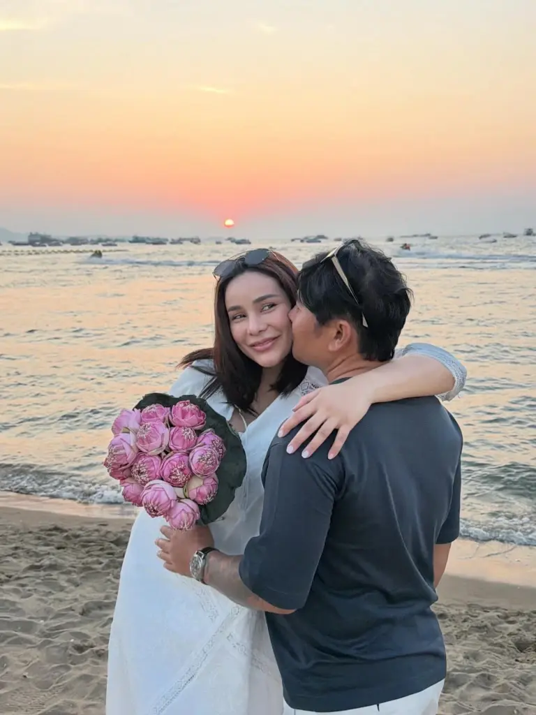 ขึ้นแท่นคุณแม่ป้ายแดง! "โกโก้ มิสแกรนด์" คลอดแล้ว เผยโฉมลูกสาว