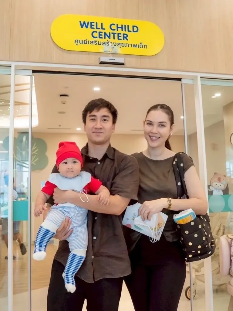 "แมท ภีรนีย์" รีวิวพัฒนาการ ลูก วัย 6 เดือน กินเก่งสุดกวน