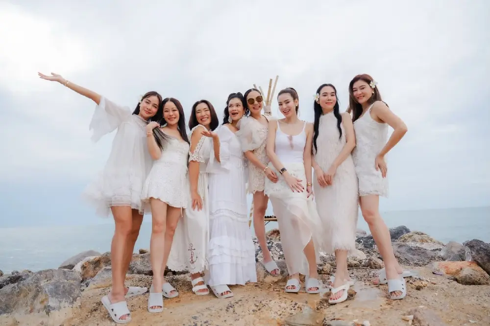 มิตรภาพเหนียวแน่น  แก๊งนางร้ายตำนานบันเทิงไทย รวมตัววันเกิด
