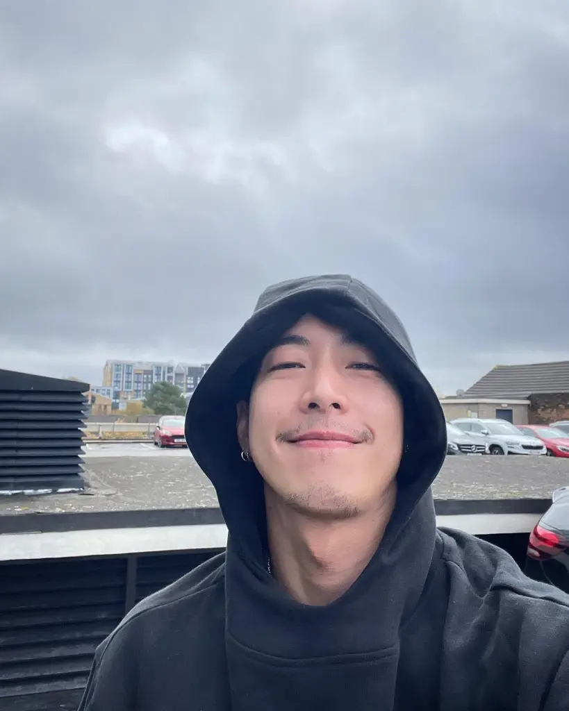 "โตโน่ ภาคิน" แชร์กระดาษโน้ตแผ่นเดียว แฟนคลับเขียนให้