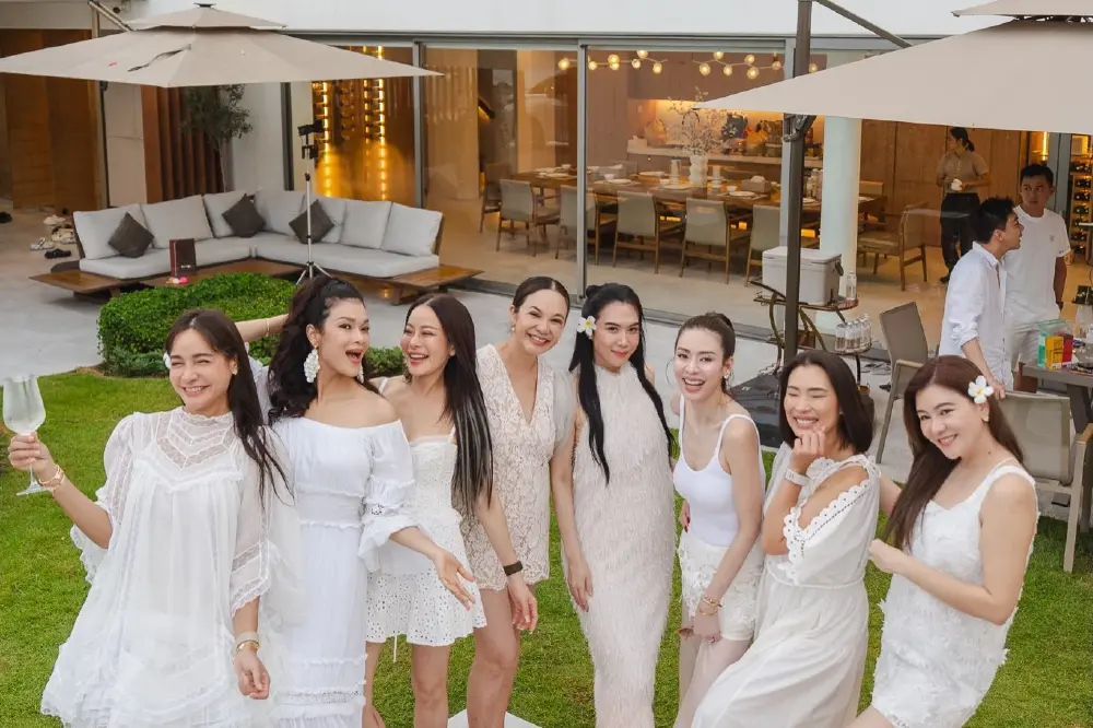 มิตรภาพเหนียวแน่น  แก๊งนางร้ายตำนานบันเทิงไทย รวมตัววันเกิด