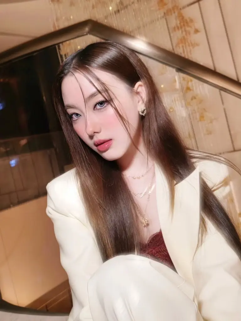 สมคำว่าโตมาอย่างดี  ยิ่งโตยิ่งออร่า แฟนคลับใจฟูฉายแววตัวแม่
