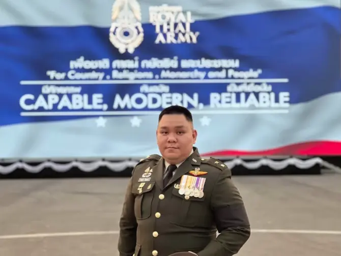 ส่องอาชีพแท้จริง "หมวดนัท" รู้แล้วตกใจ หลังเป็นกระแสร้อน