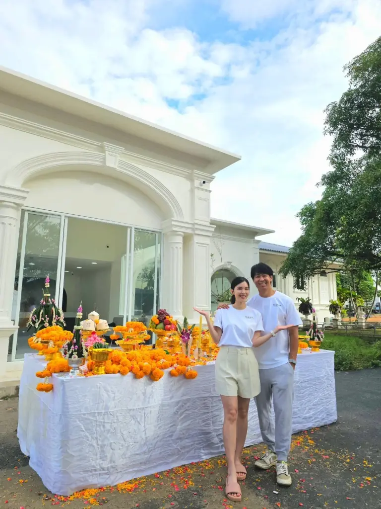 ส่องธุรกิจใหม่ บัว สโรชา สะใภ้ รพ.วิภาวดี ลุยเปิดคาเฟ่สัตว์สุดเก๋