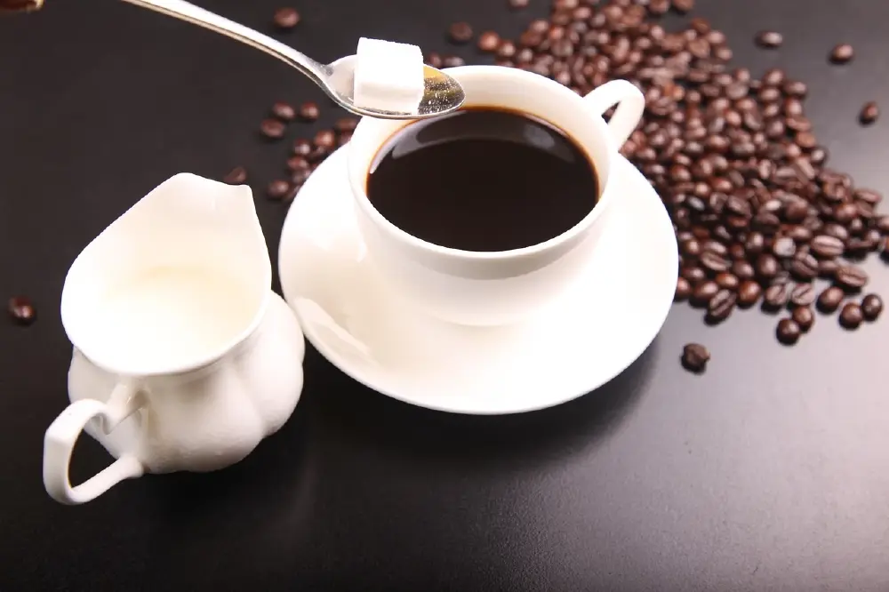 ชายวัย 60 ดื่มกาแฟทุกวัน 6 เดือนผ่านไป ผลที่ออกมา หมอยังกุมขมับ
