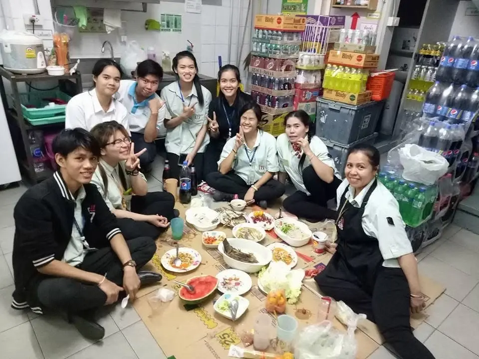 พลิกชีวิตสาววัย 23 จากพนักงานสู่เจ้าของร้าน 7-11 โอกาสมีไว้ให้คนไม่ยอมแพ้