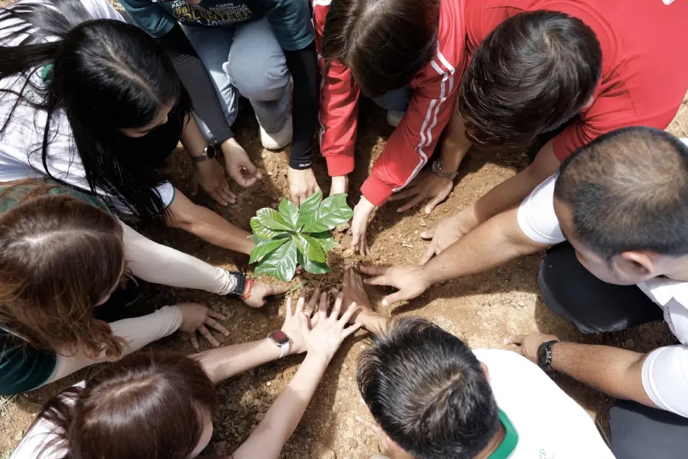 "ซีพีแรม – เครือเจริญโภคภัณฑ์" ผนึกกำลังชาวบ้าน Kick-off  ปลูกเพื่อโลกยั่งยืน ต่อเนื่อง ปีที่ 13