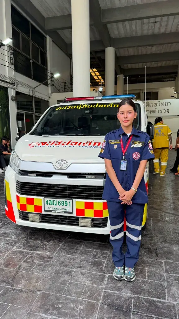 บีบหัวใจ  นักร้องสาว ร่วมแต่งหน้าส่งร่างสุดท้าย เหยื่อไฟไหม้ 