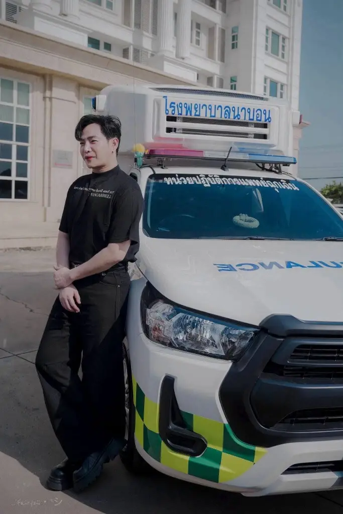 ผอ.รพ.นาบอน ขอบคุณหัวใจ เป๊ก ผลิตโชค มอบรถพยาบาลกู้วิกฤตผู้ป่วย