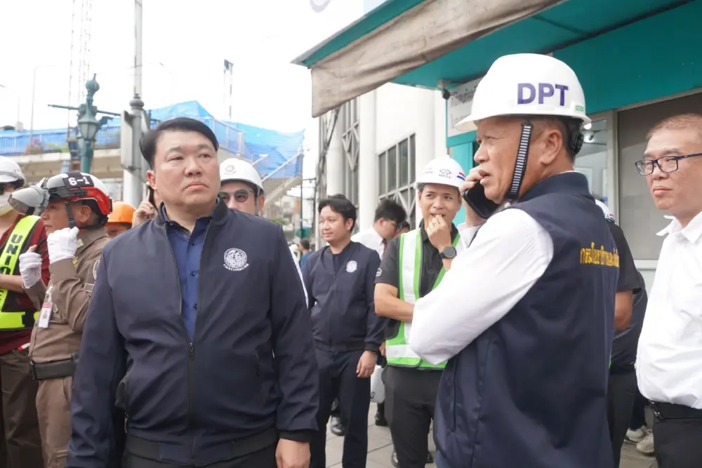 อธิบดีกรมโยธาฯ นำทีมวิศวกรลงพื้นที่วงเวียนใหญ่ เฝ้าระวังการทรุดตัวของโครงสร้างอาคาร