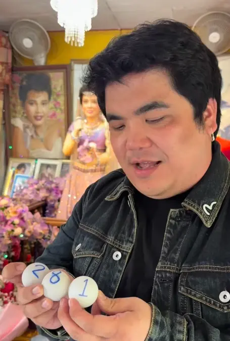 "แจ็ค แฟนฉัน" เปิดเลขจากไหเสี่ยงโชค "แม่ผึ้ง พุ่มพวง" แฟนๆลุ้นตาม