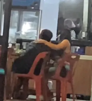สาวพูดไม่ออก ขับรถออกไปตามแฟน แต่เจอภาพสุดช้ำไม่มีวันลืม