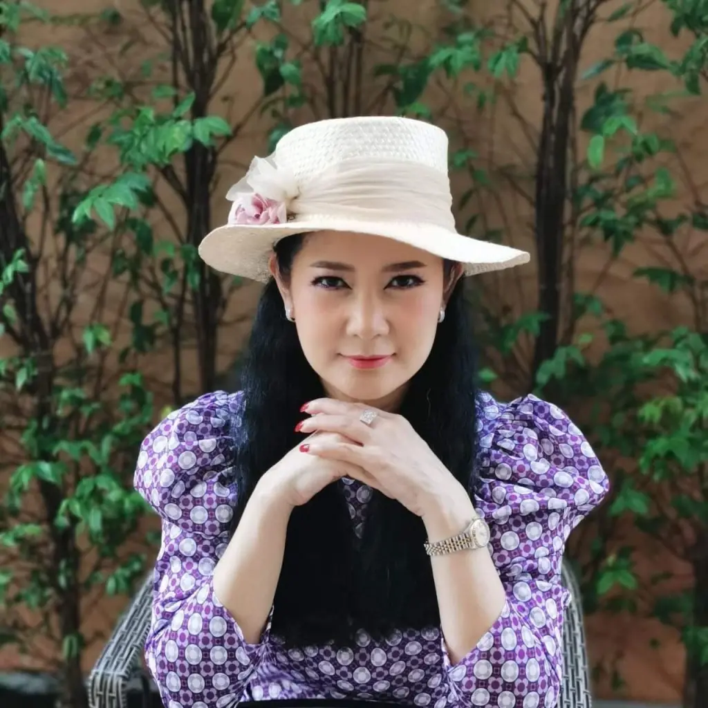 "ปู กนกวรรณ" เจอเต็มๆเอกสารเด็ดกรมธรรม์ มอบประโยชน์ให้  ด.ช. นามสกุล เด๋อ