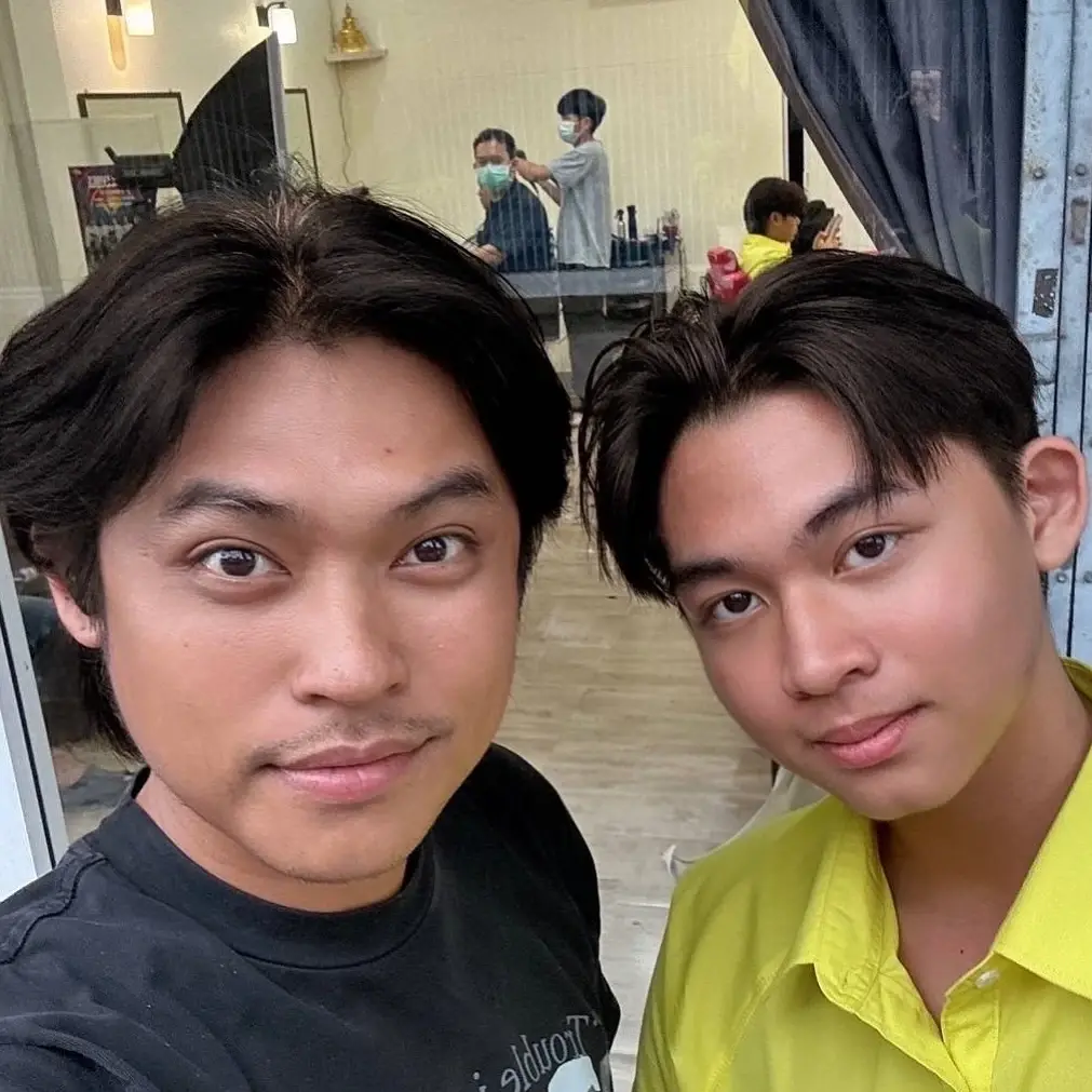 นักร้องดัง อวดภาพล่าสุดลูกชายคนเล็ก โตเป็นหนุ่มเต็มตัวแล้ว