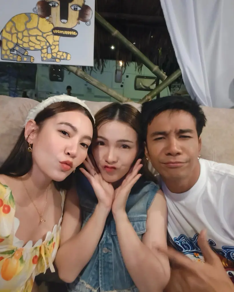 สนิทแน่นแฟ้น นางเอกสาวซุปตาร์ จัดหนักเปย์ของหรูให้ ก้อง ห้วยไร่