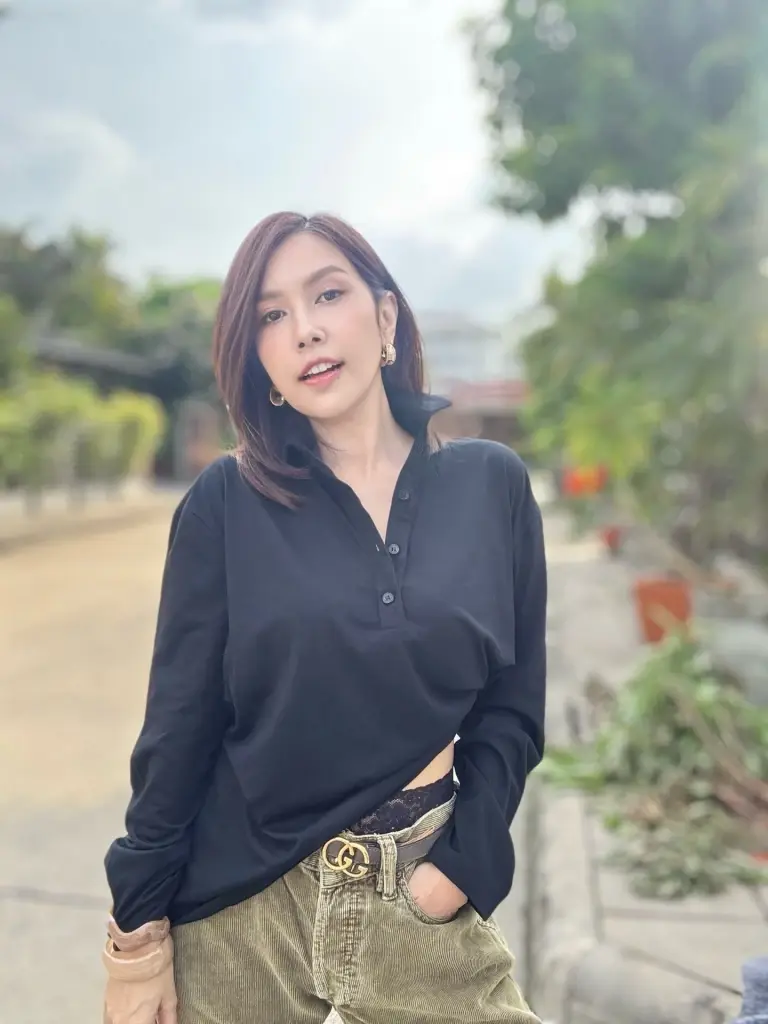 สวยสู้กาลเวลา  "ยุ้ย ปัทมวรรณ" ฉลองวัย 50  หน้าเด็กทำแฟนคลับอึ้ง
