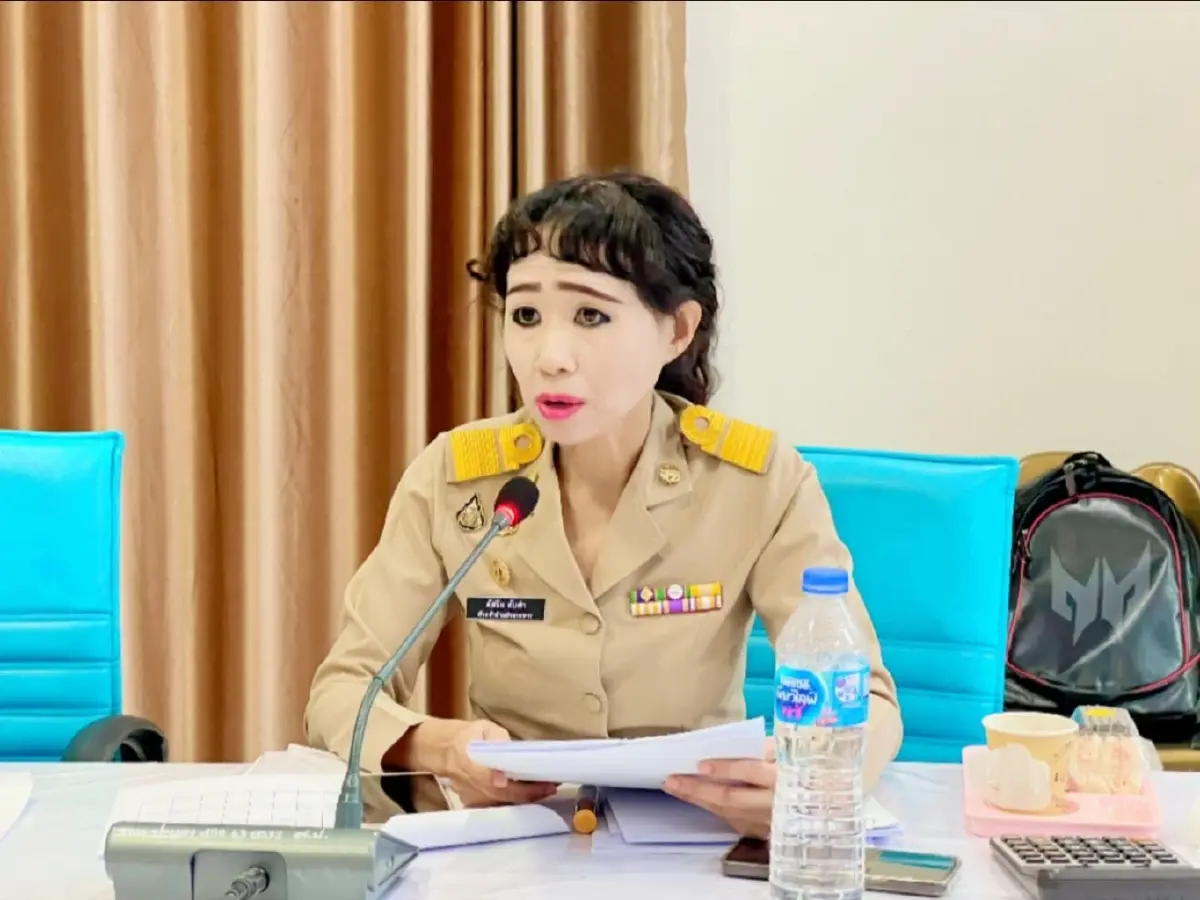 ข้าราชการสาว เปิดใจดราม่าแต่งหน้าไวรัล ชาวเน็ตแห่ส่งกำลังใจล้น