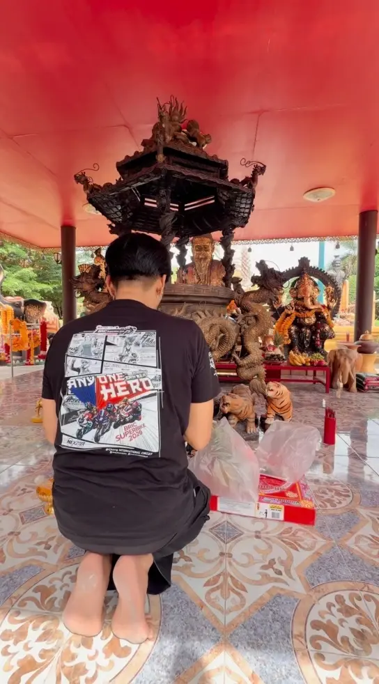บอล เชิญยิ้ม โชว์เลขประทัดปู่ฤาษีนารอด ฮือฮาได้เลขสวย